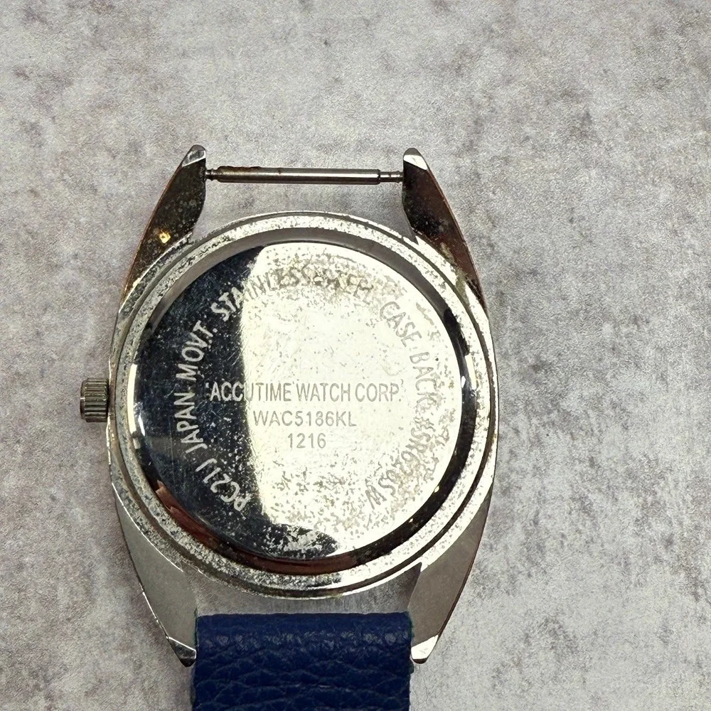 Bundle of 9 Watches Untested‎ - TimeX, Juicy Couture, Accutime, Xhilaration
